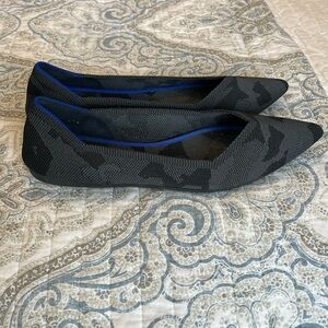 Rothy’s The Point Flat in Gray Camo Size 8.5